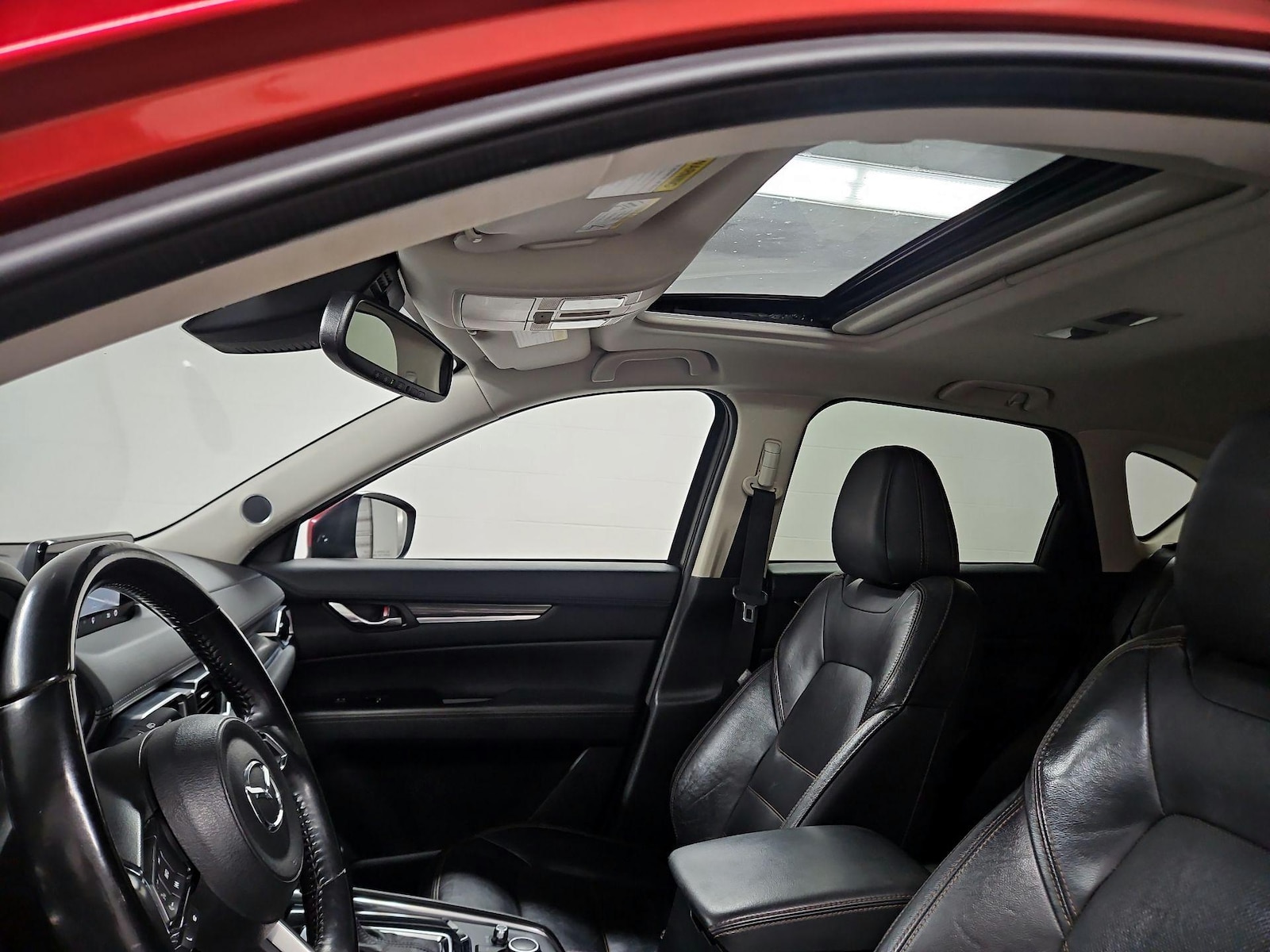 Sunroof(s) & Overhead Airbags