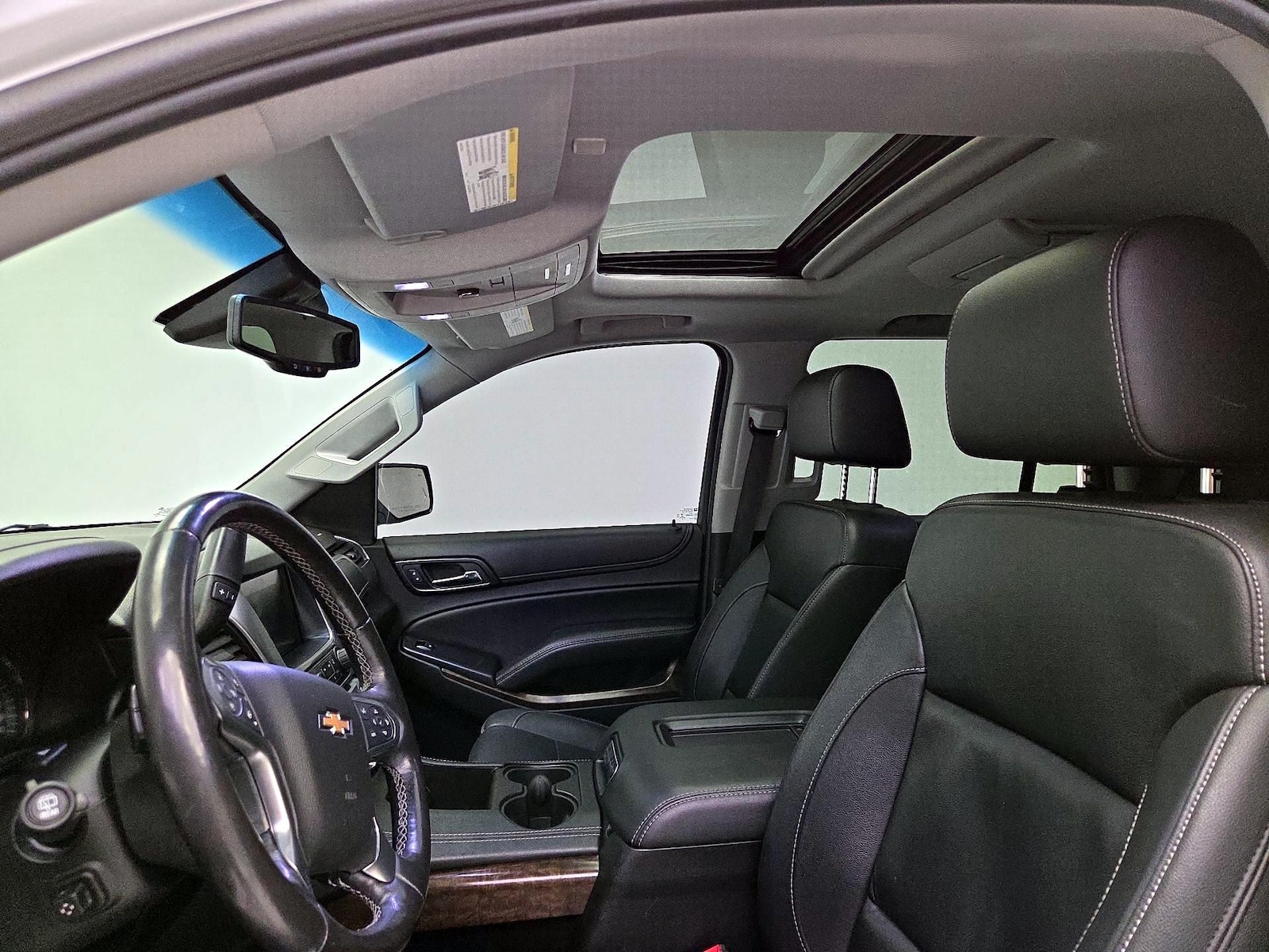 Sunroof(s) & Overhead Airbags
