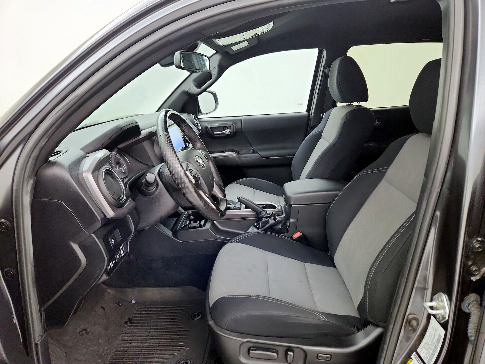 Power Seat(s) & Side Airbags