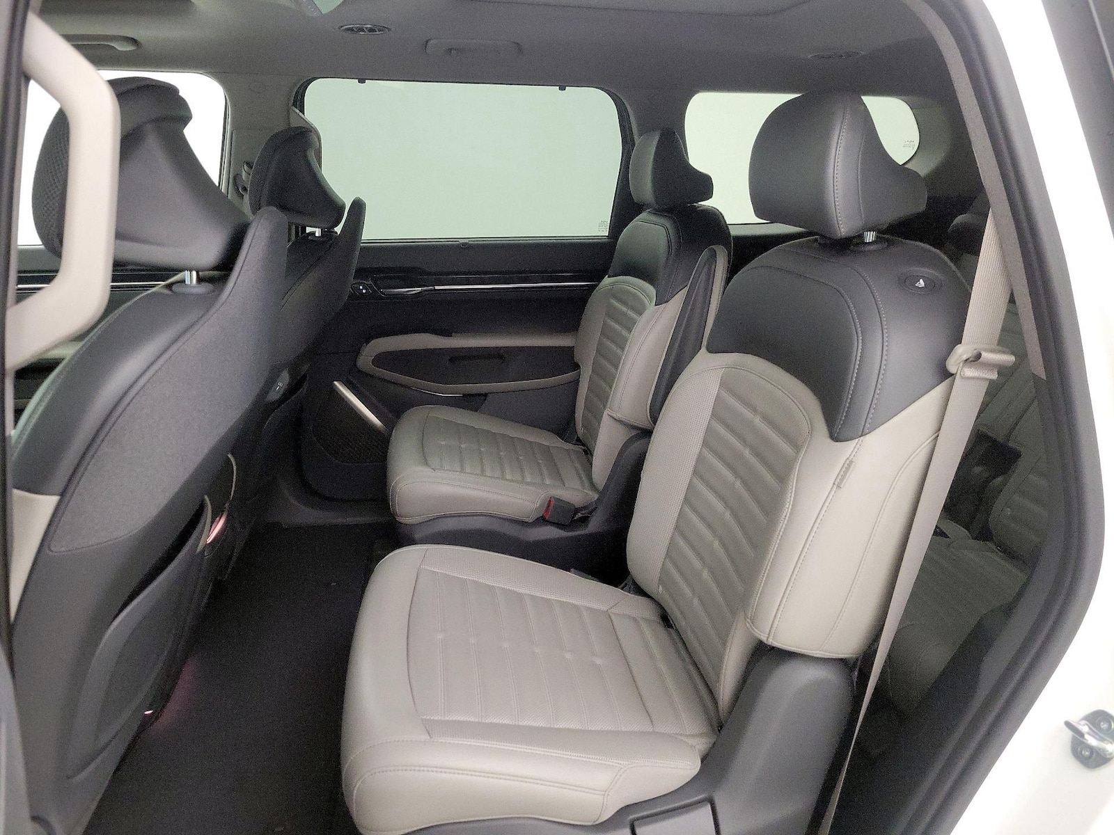 Rear Air Conditioning