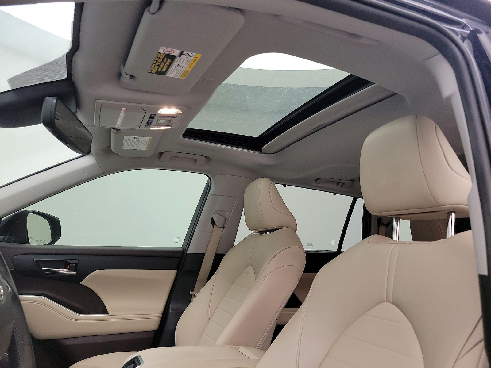 Sunroof(s) & Overhead Airbags
