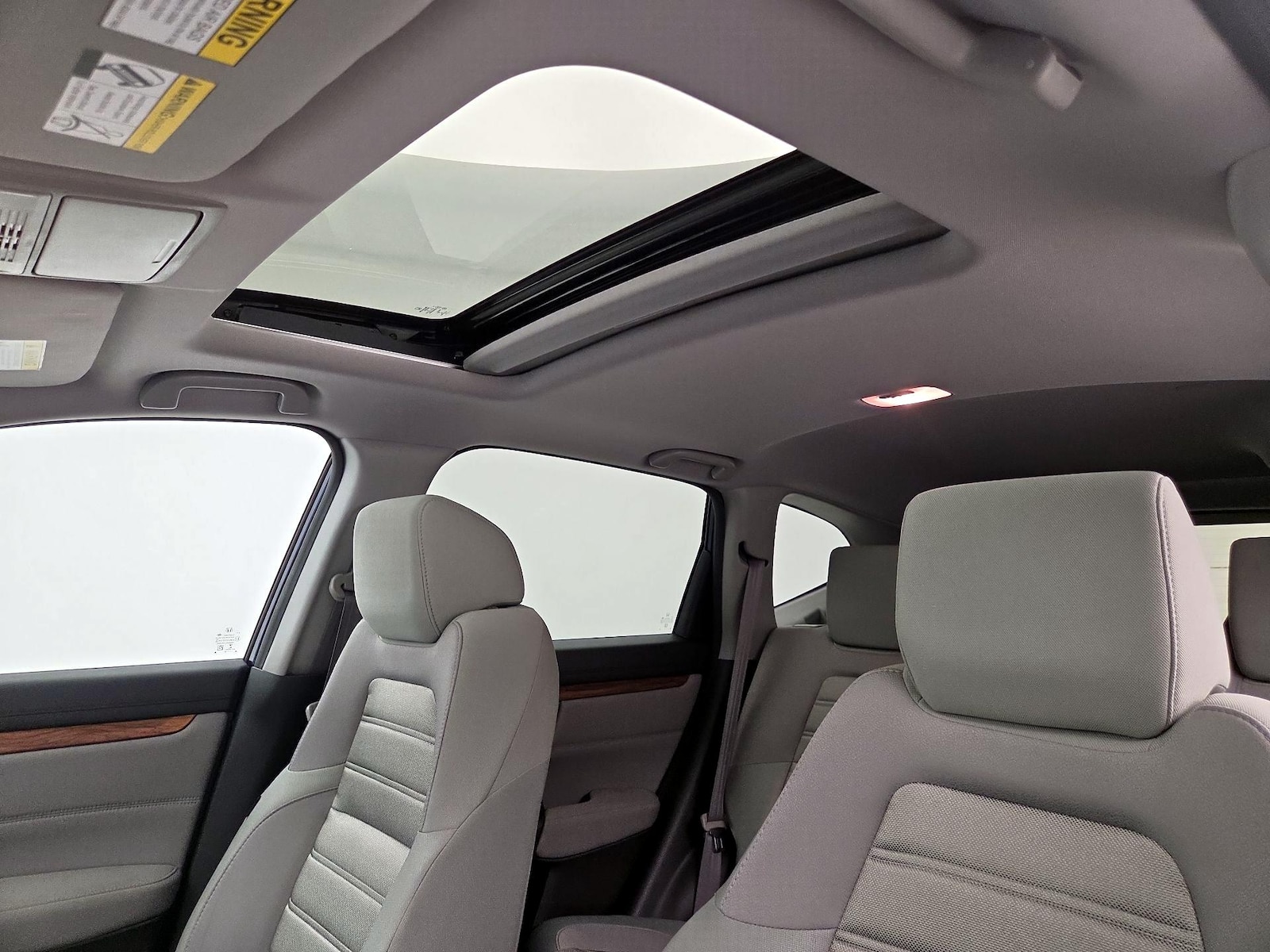 Sunroof(s) & Overhead Airbags