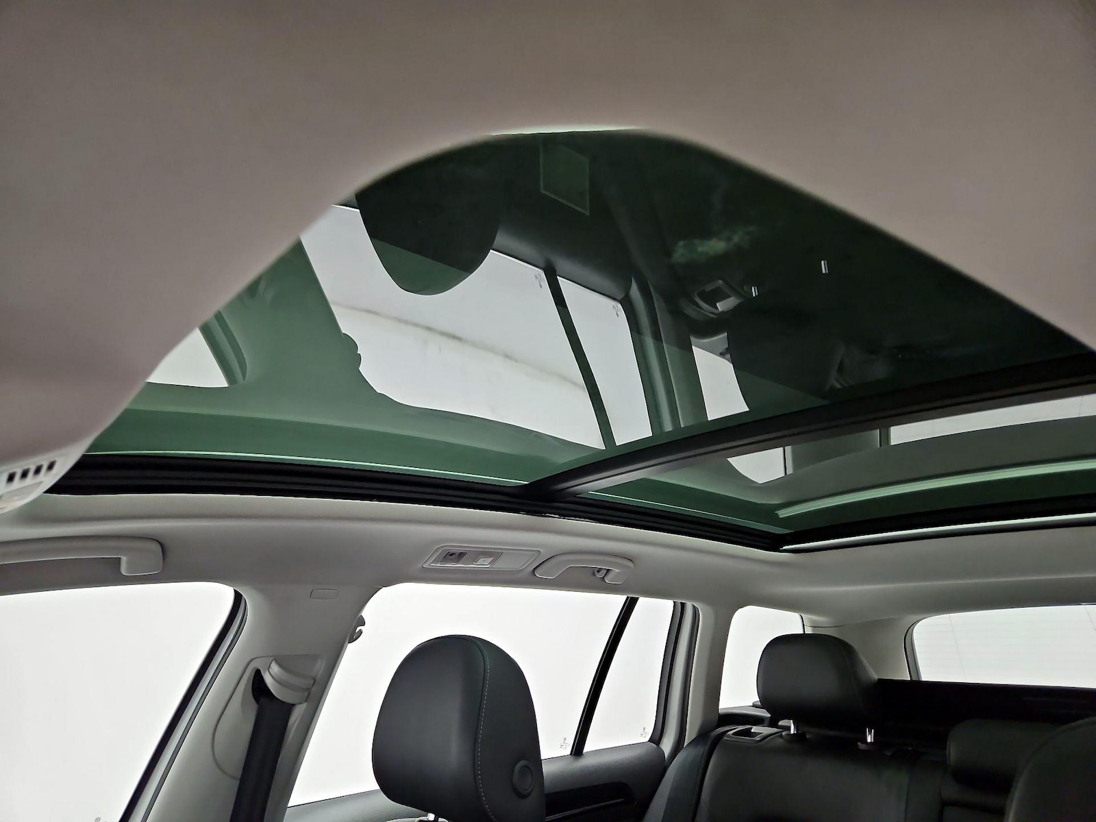 Panoramic Sunroof