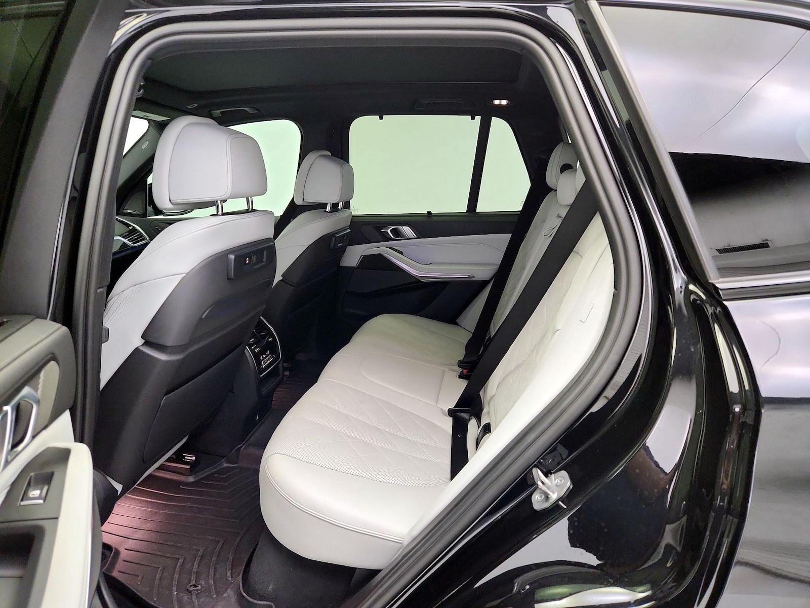 Rear Air Conditioning