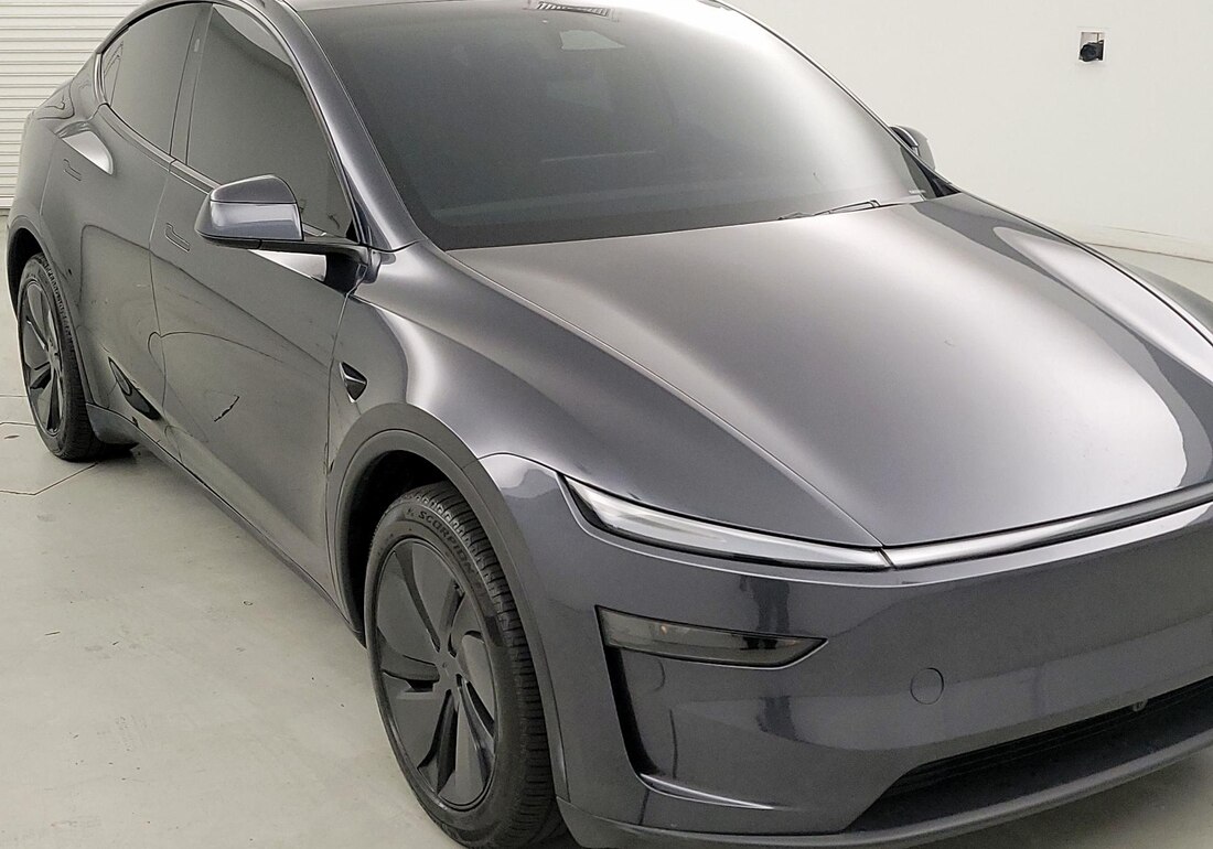 2026 Tesla Model Y Premium Rear-Wheel Drive in Gray — CarMax photo