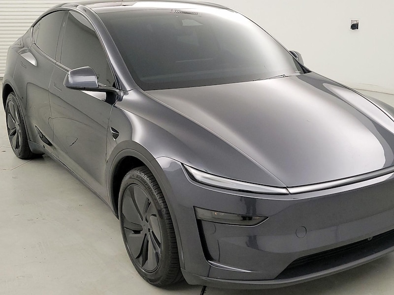 2026 Tesla Model Y Long Range