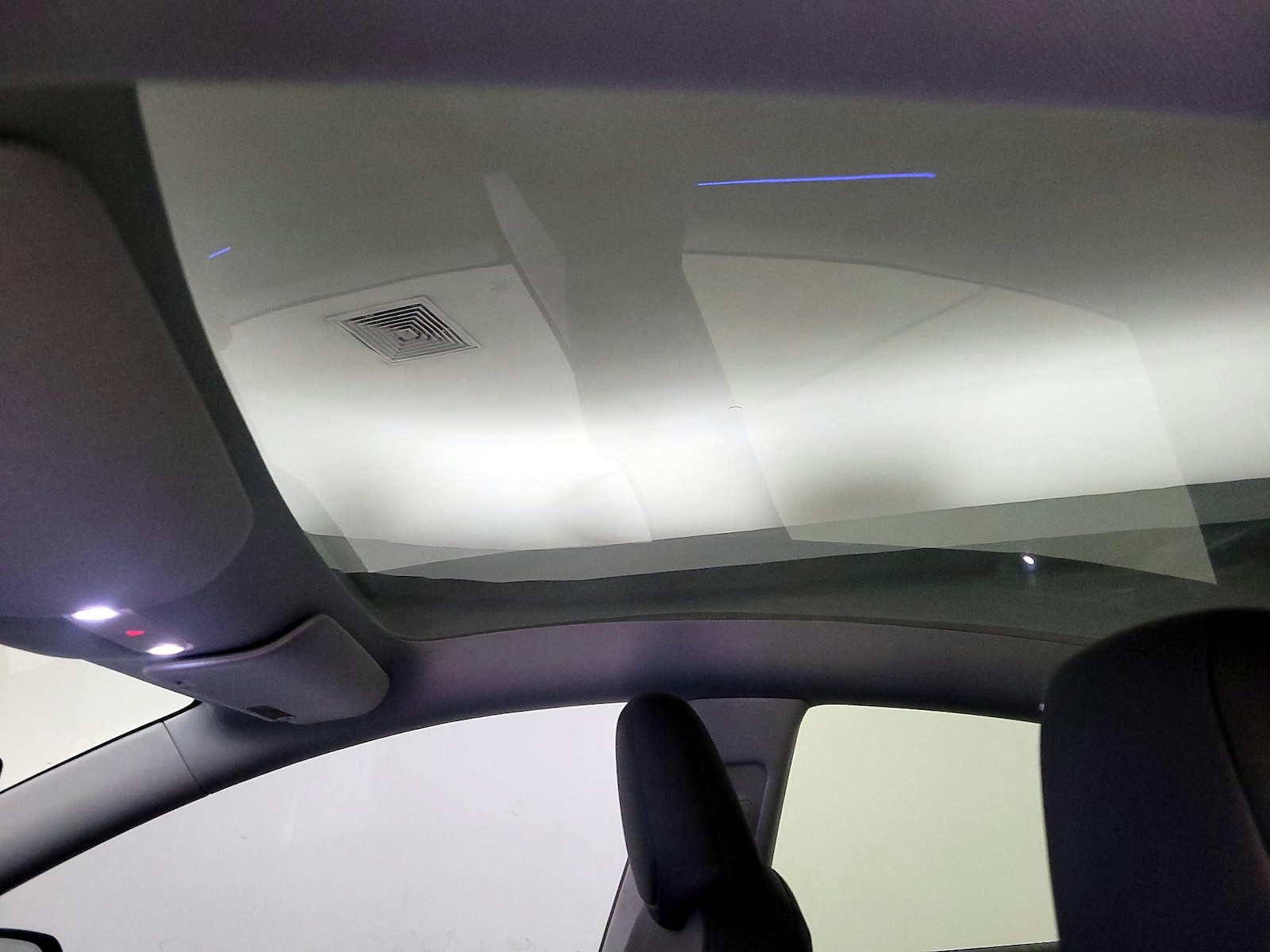 Skylight(s) & Overhead Airbags