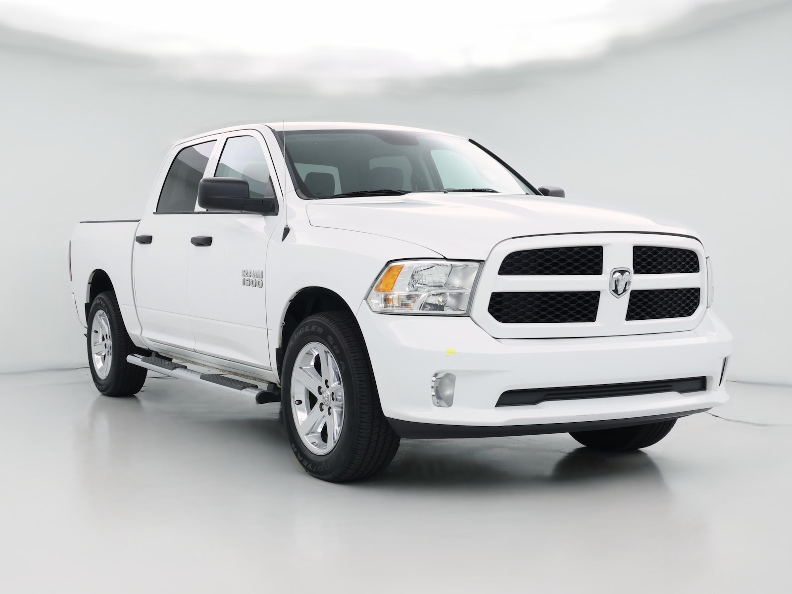 Bed Liner & Tow Hitch