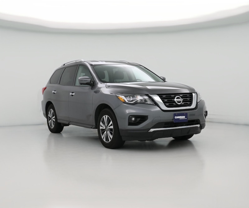 2017 Nissan Pathfinder SL