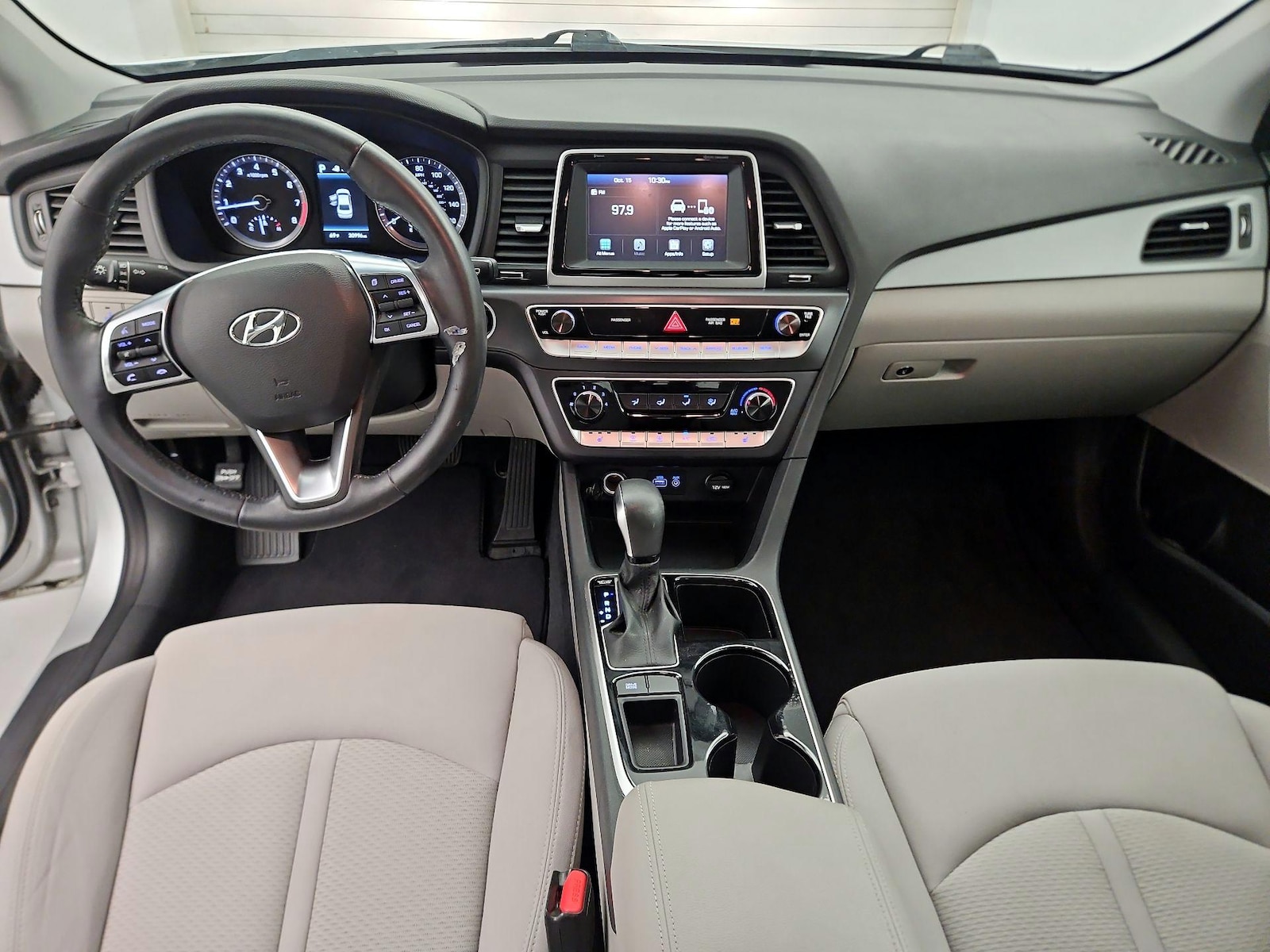 Apple CarPlay® & Android Auto™