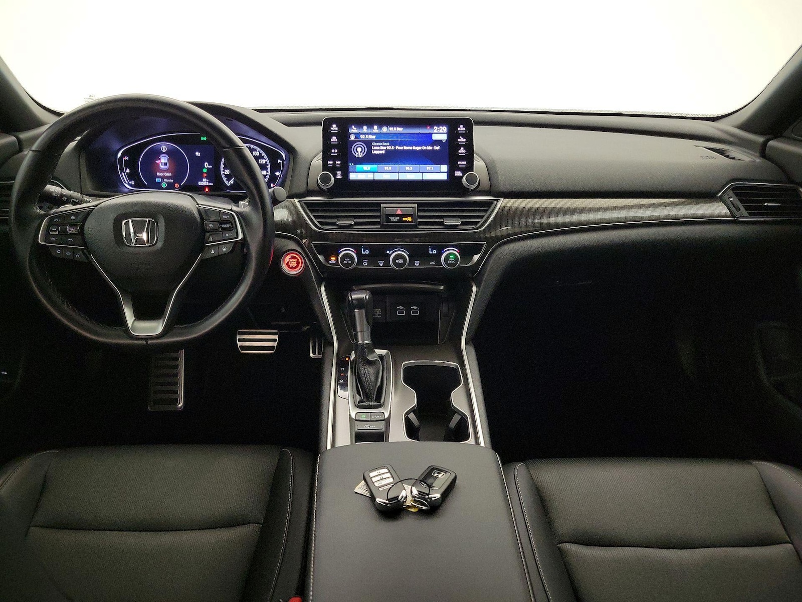 Apple CarPlay® & Android Auto™