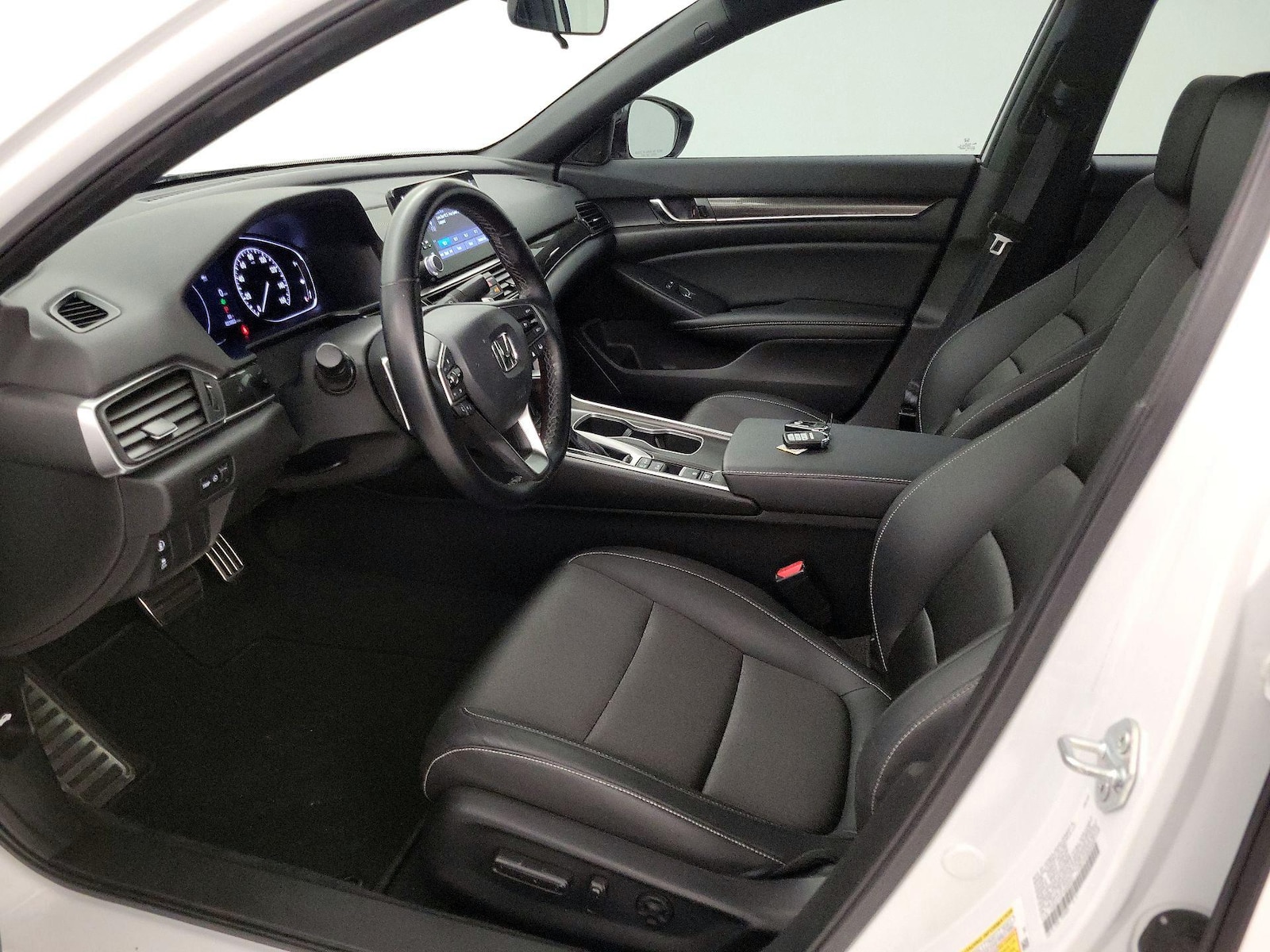 Power Seat(s) & Side Airbags
