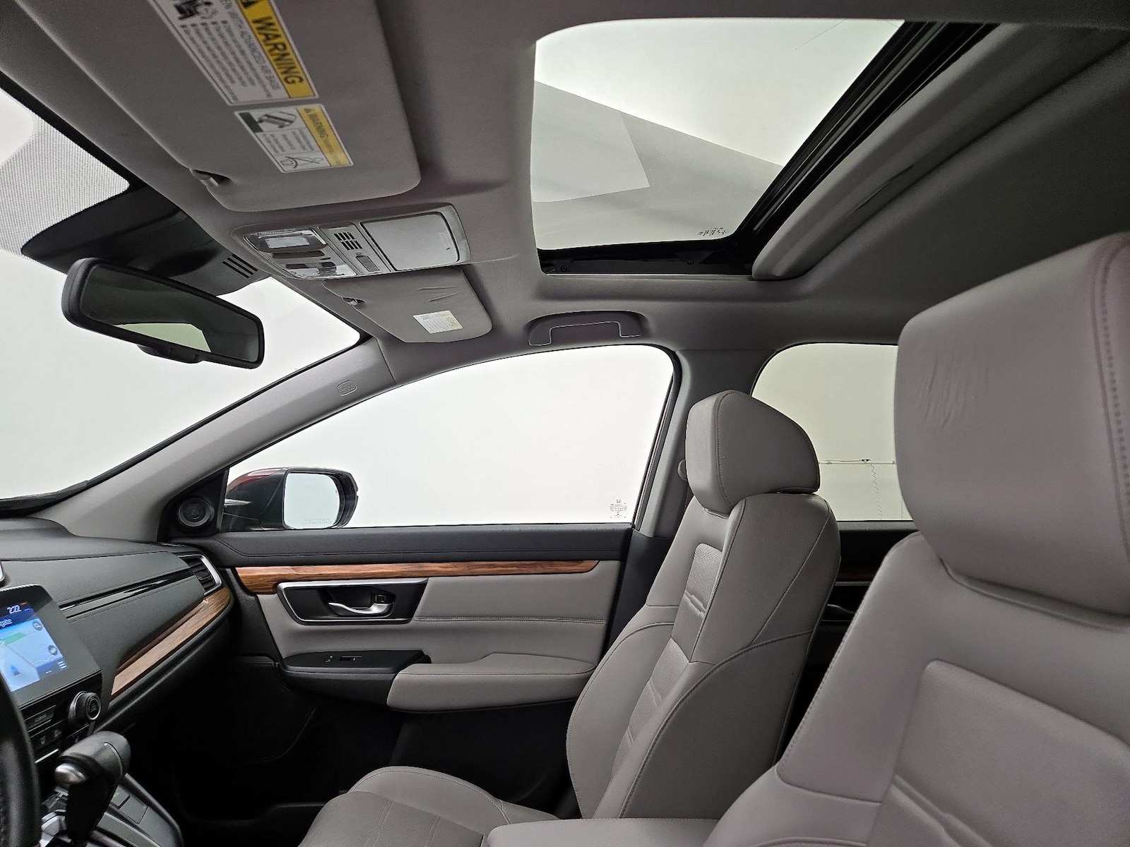 Sunroof(s) & Overhead Airbags
