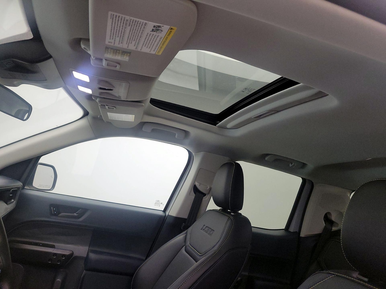 Sunroof(s) & Overhead Airbags