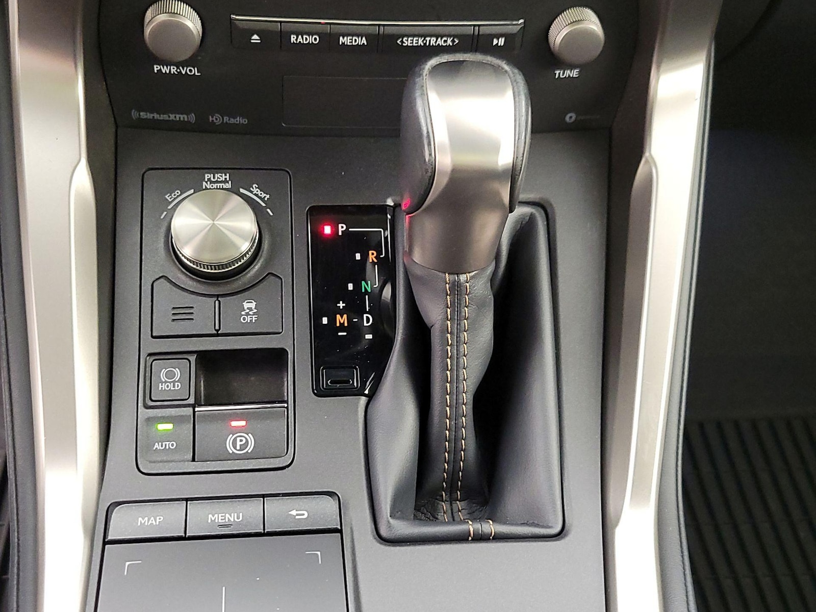 2020 Lexus NX 300 - Photo 19