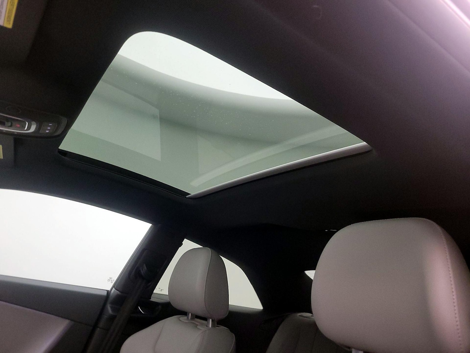 Panoramic Sunroof