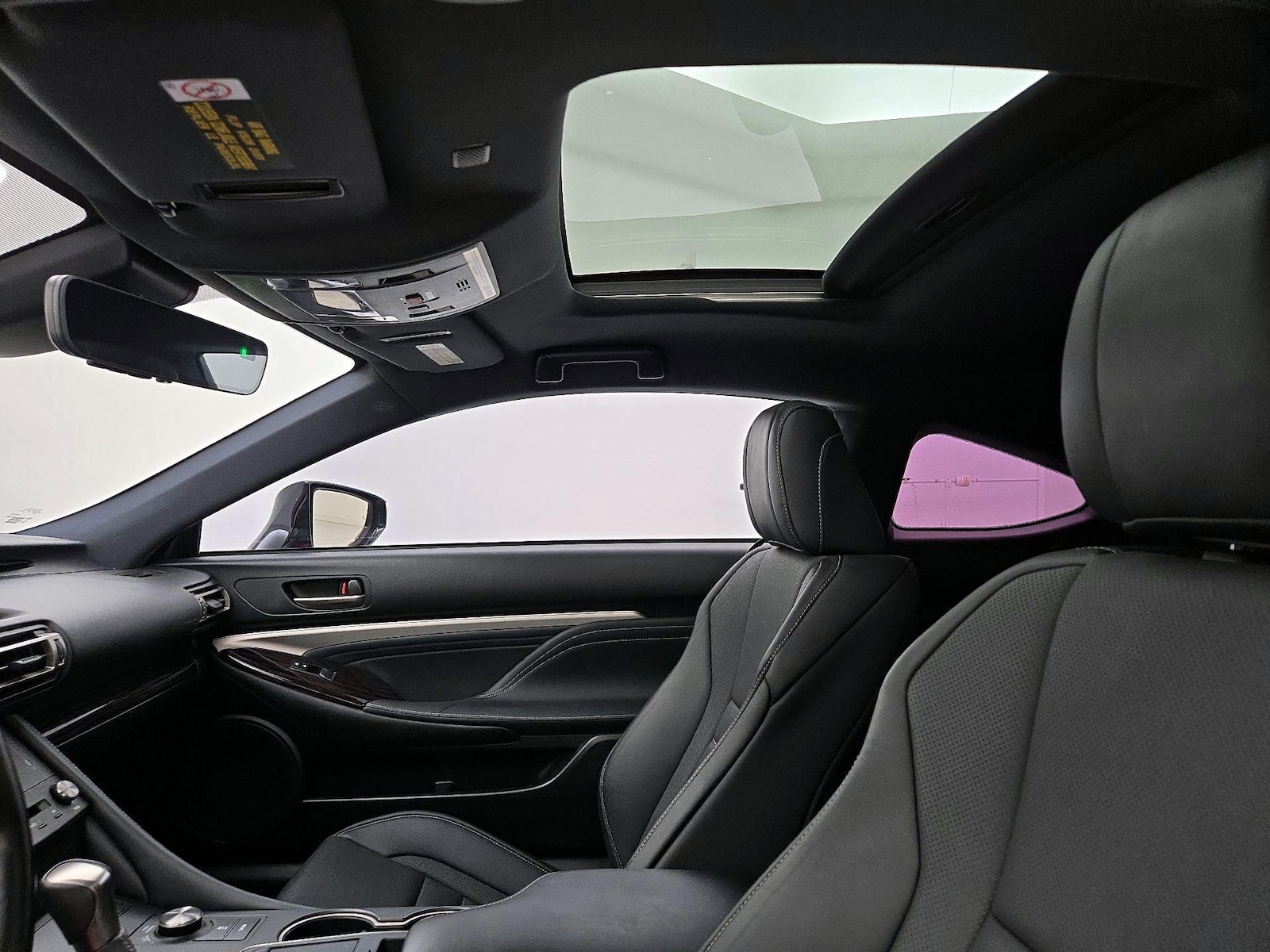 Sunroof(s) & Overhead Airbags