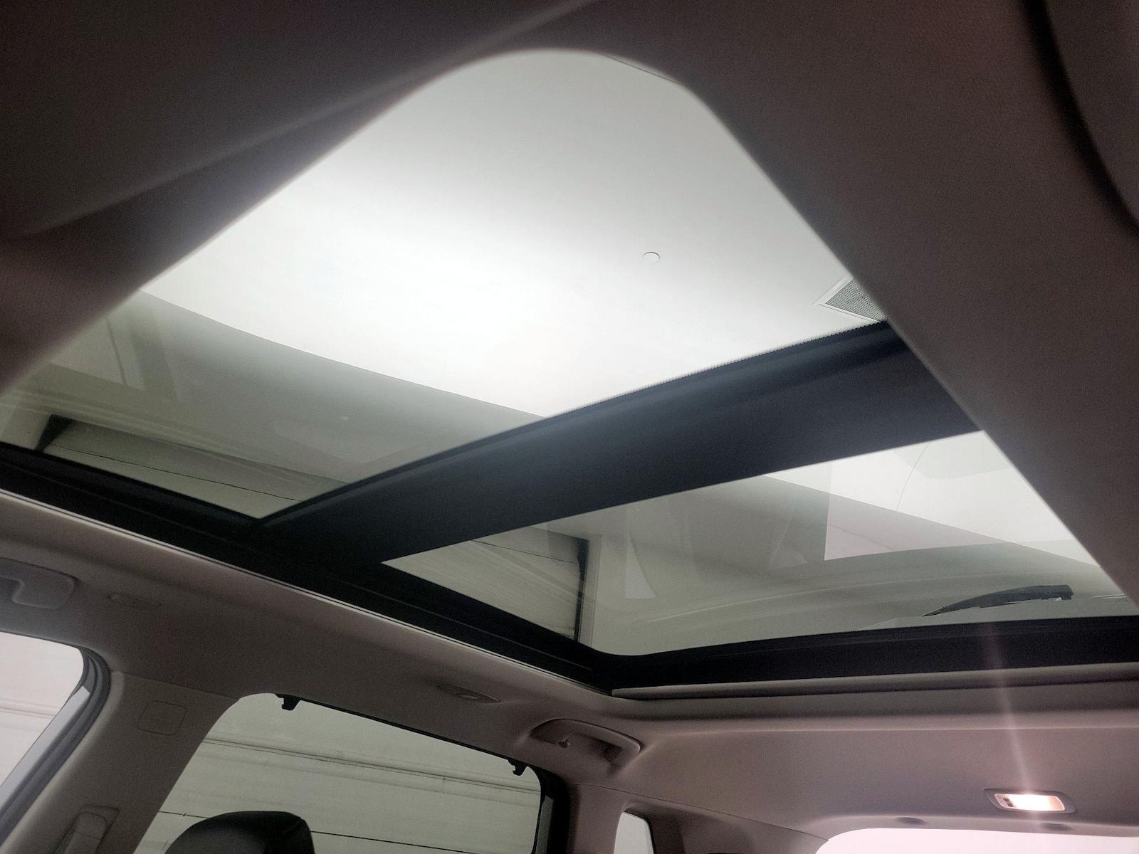Panoramic Sunroof
