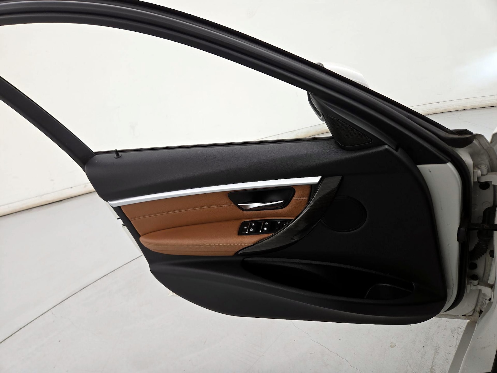 2016 BMW 3 Series 328i - Photo 13
