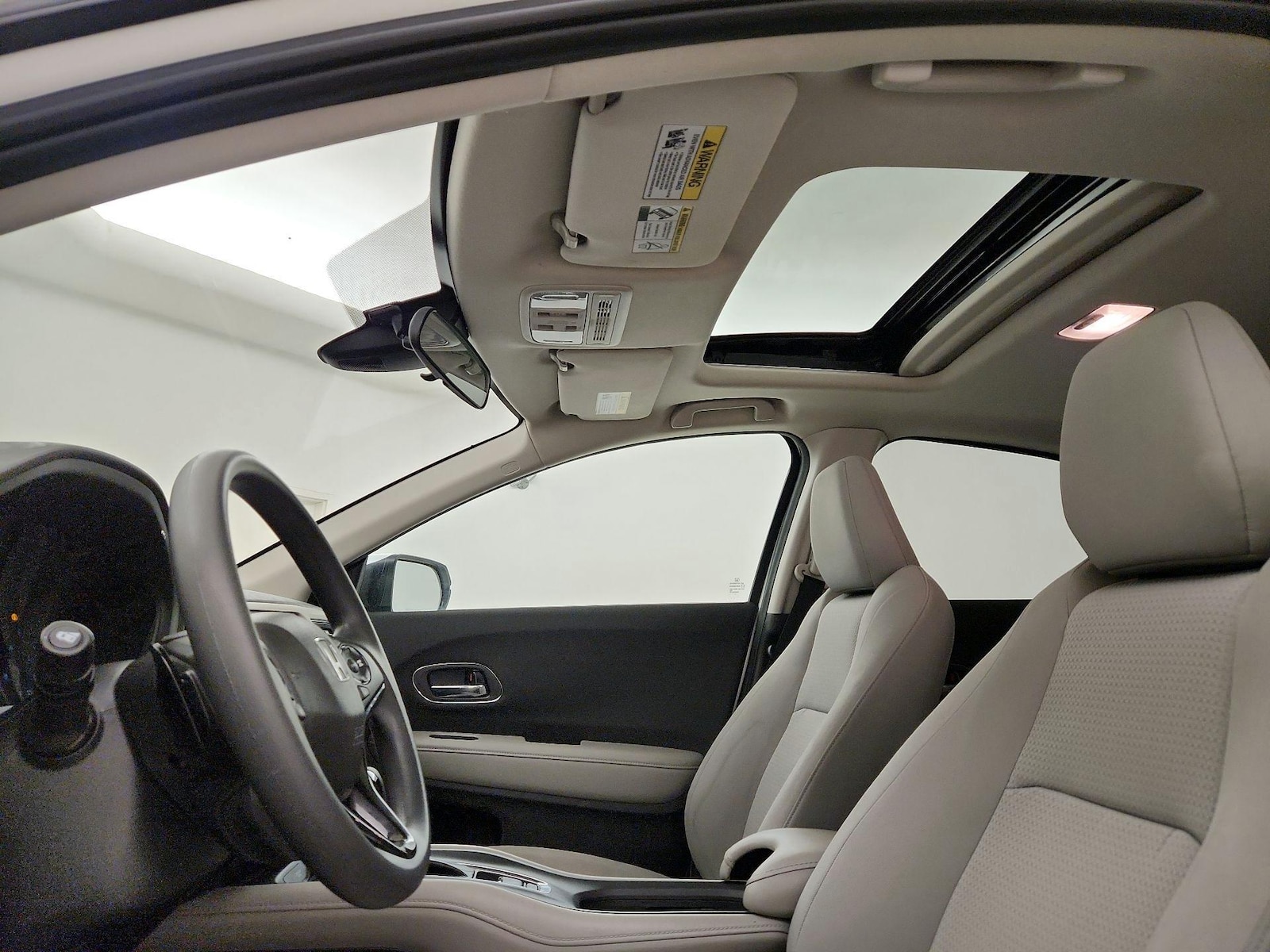 Sunroof(s) & Overhead Airbags
