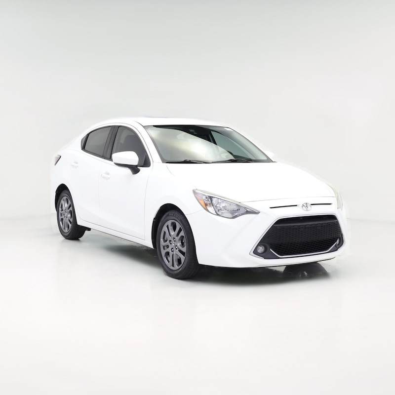 2020 Toyota Yaris LE