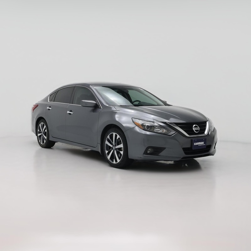 2017 Nissan Altima SR