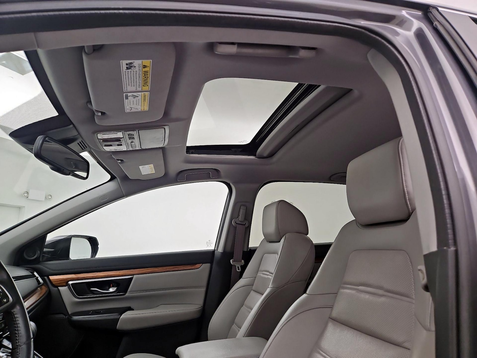 Sunroof(s) & Overhead Airbags