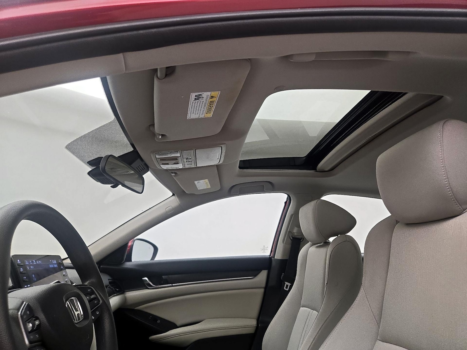Sunroof(s) & Overhead Airbags