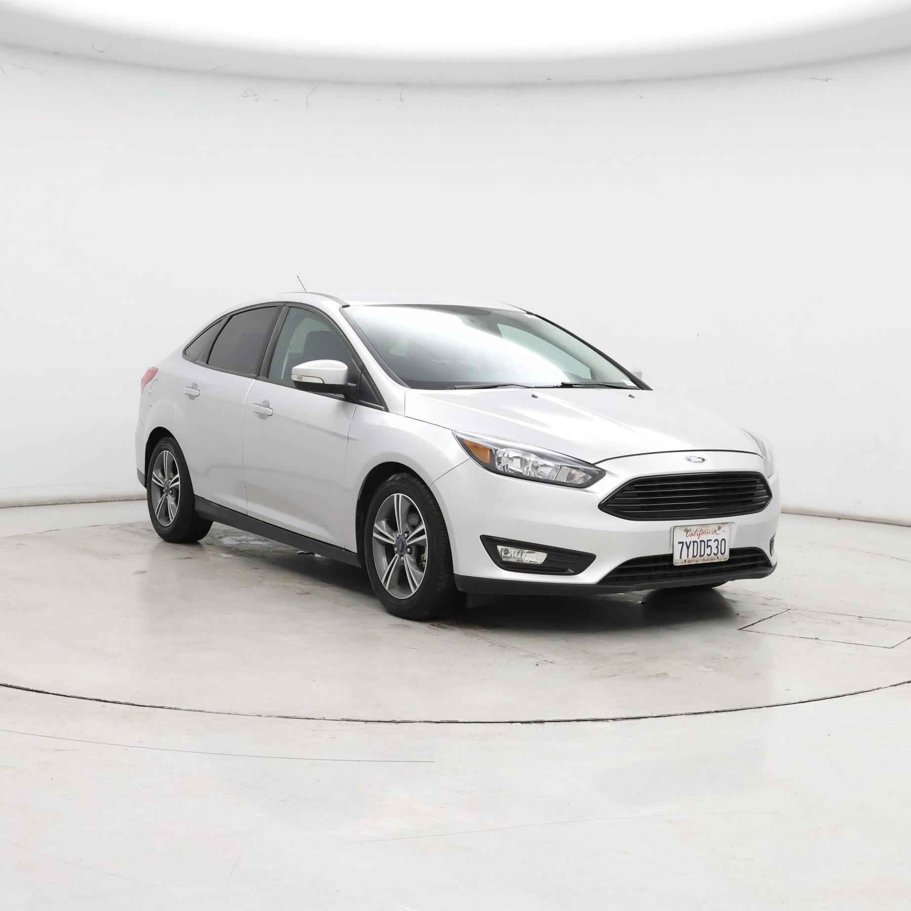 Silver 2016 Ford Focus Sedan Front-Wheel Drive Automatic
