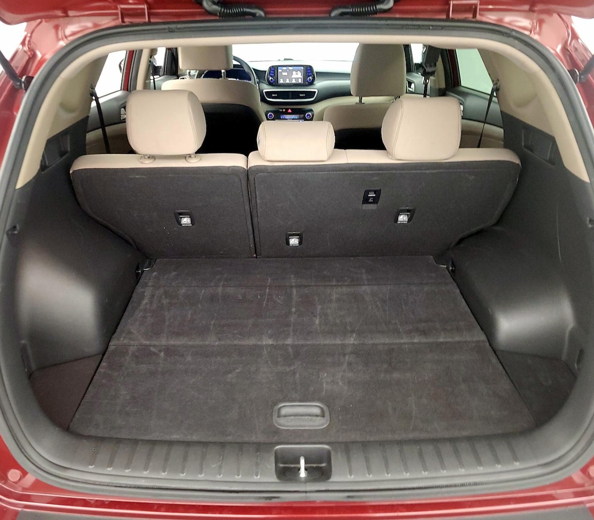 Trunk/Cargo (Seats Up)