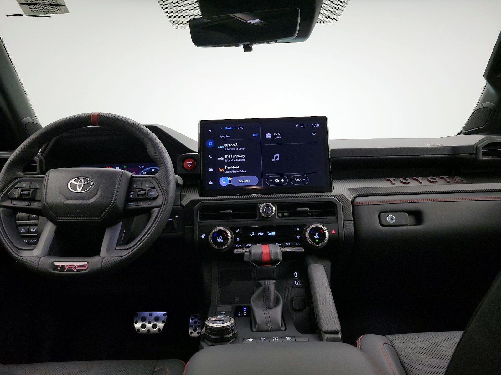 Apple CarPlay® & Android Auto™