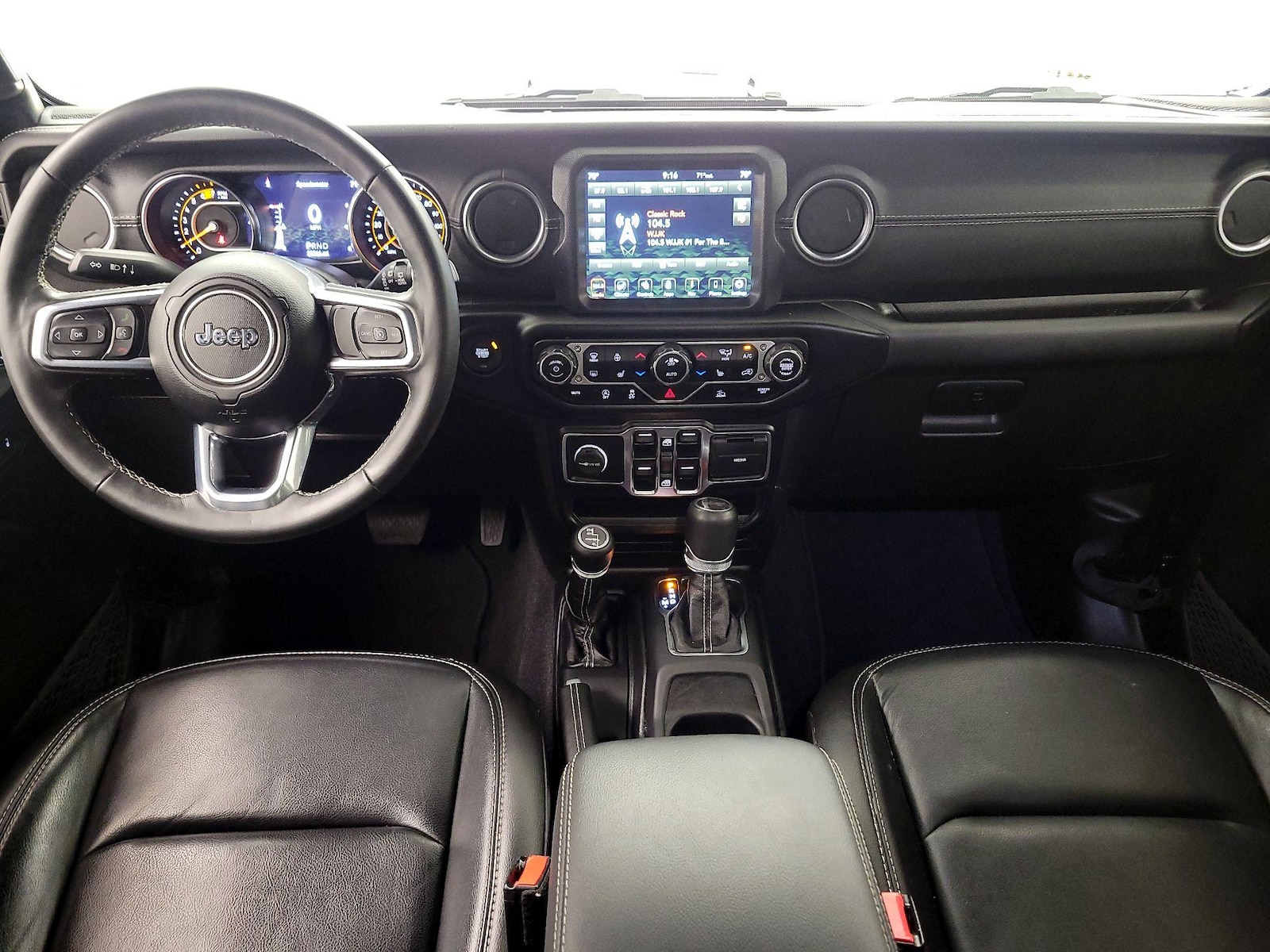 Apple CarPlay® & Android Auto™
