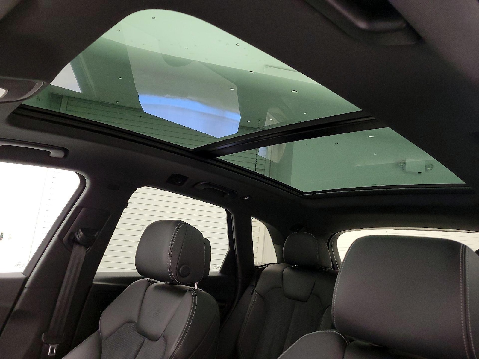 Panoramic Sunroof