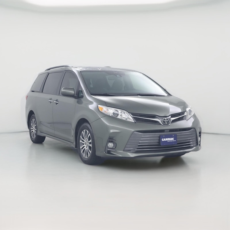 2020 Toyota Sienna XLE Premium