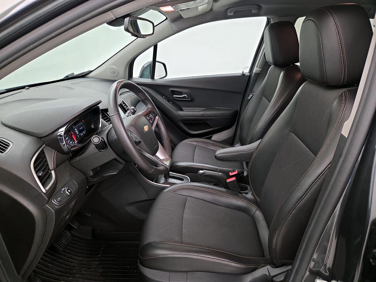 Power Seat(s) & Side Airbags