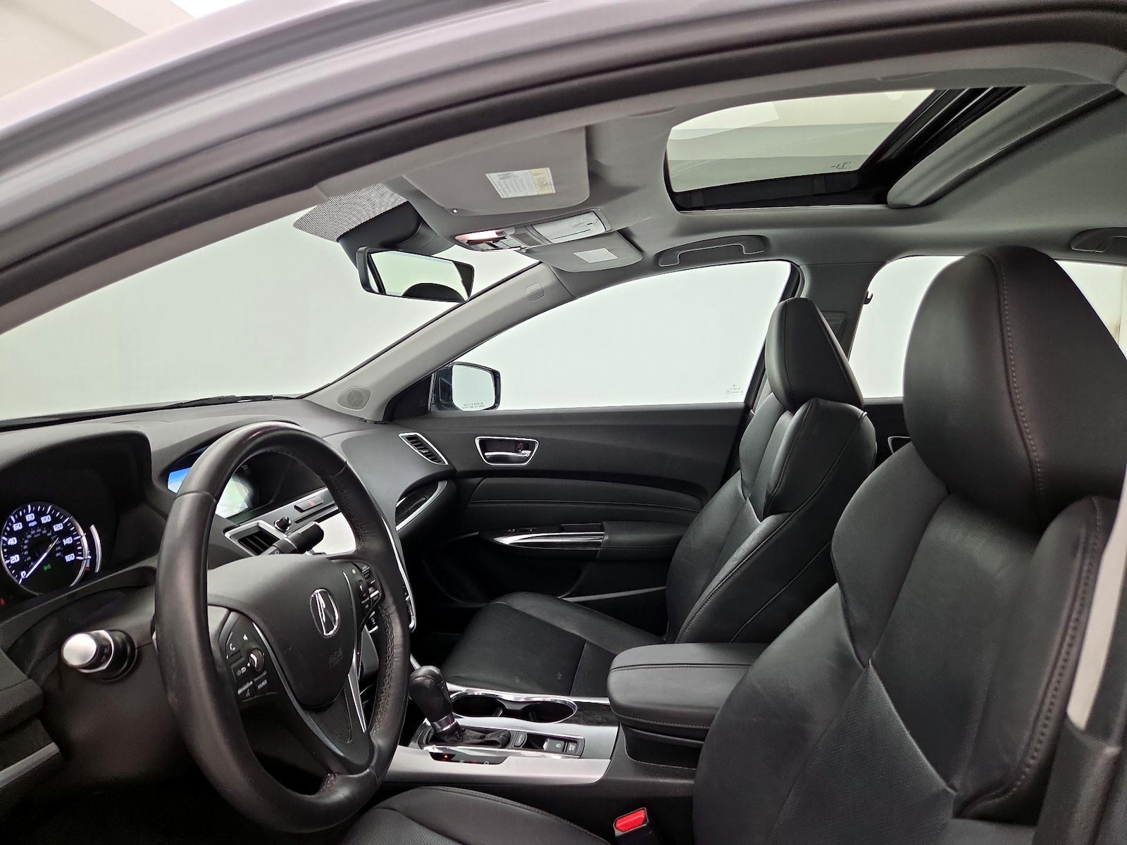 Sunroof(s) & Overhead Airbags
