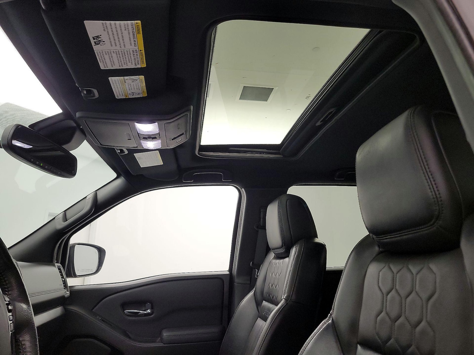 Sunroof(s) & Overhead Airbags