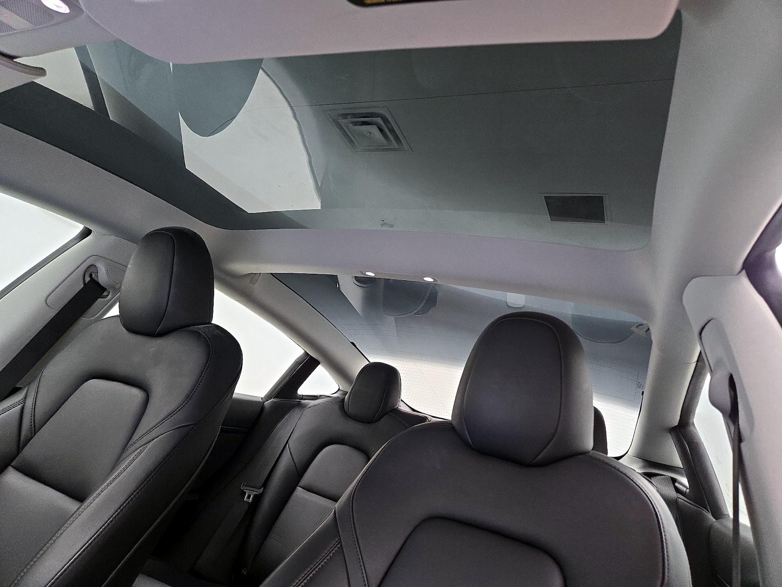 Skylight(s) & Overhead Airbags