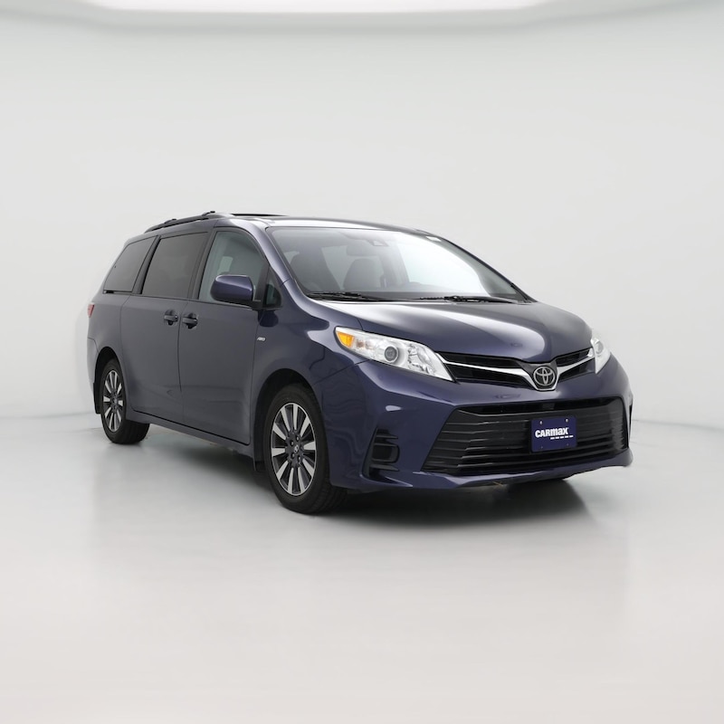 2018 Toyota Sienna LE