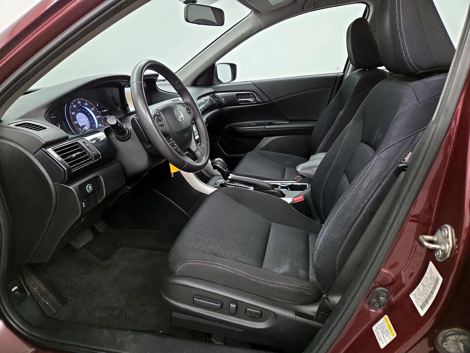 Power Seat(s) & Side Airbags