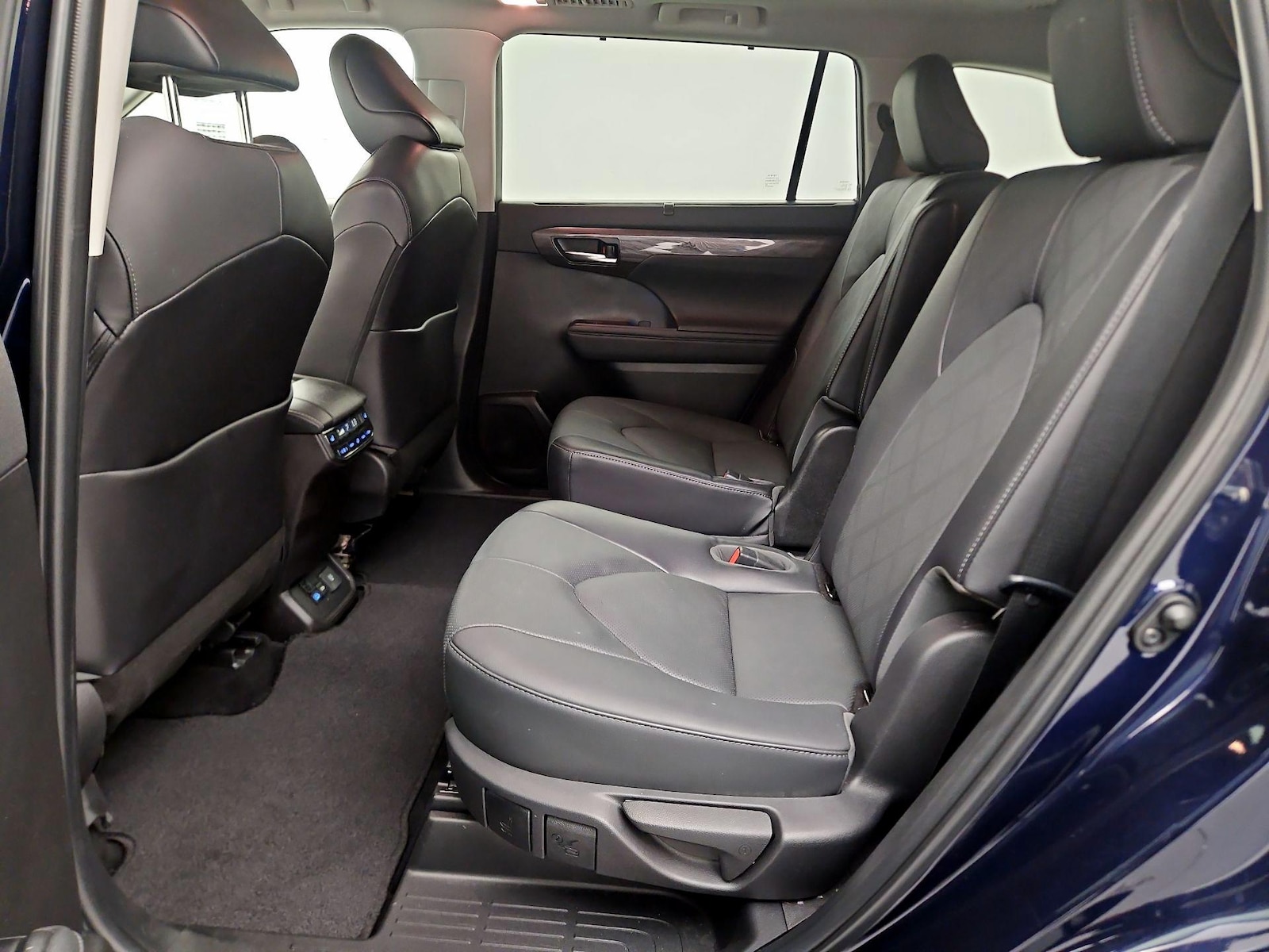 Rear Air Conditioning