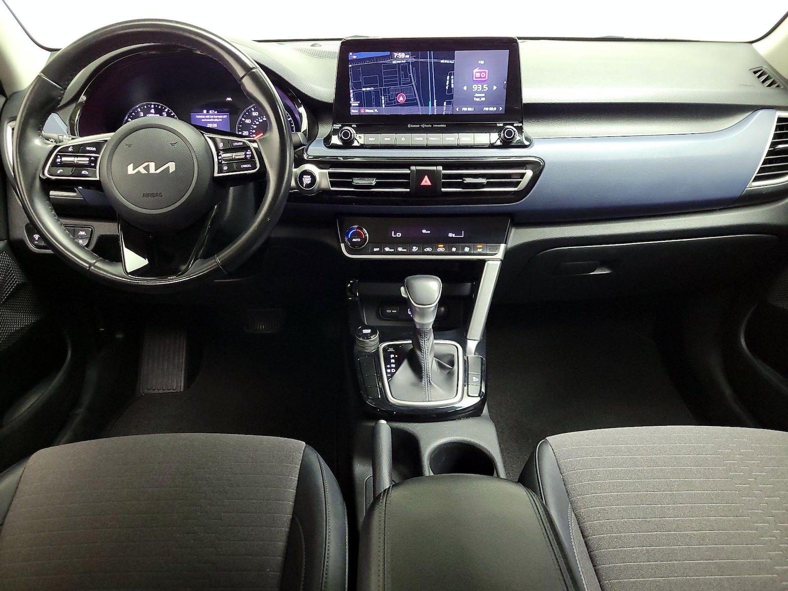 Apple CarPlay® & Android Auto™