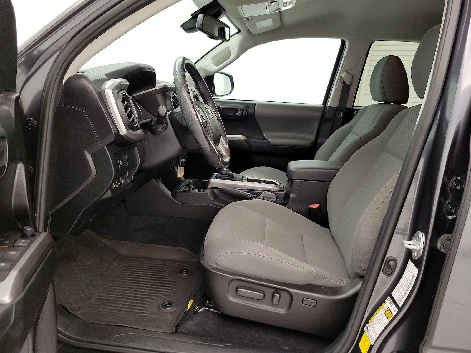 Power Seat(s) & Side Airbags