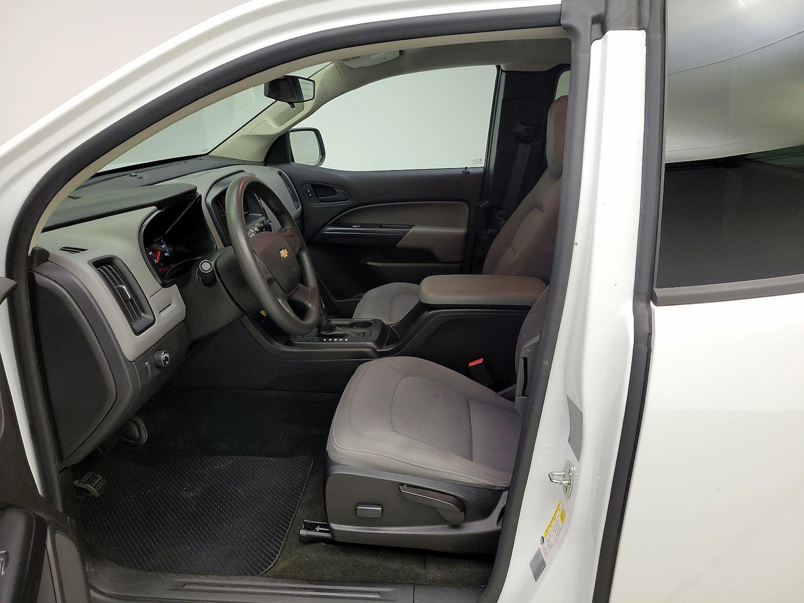 Power Seat(s) & Side Airbags