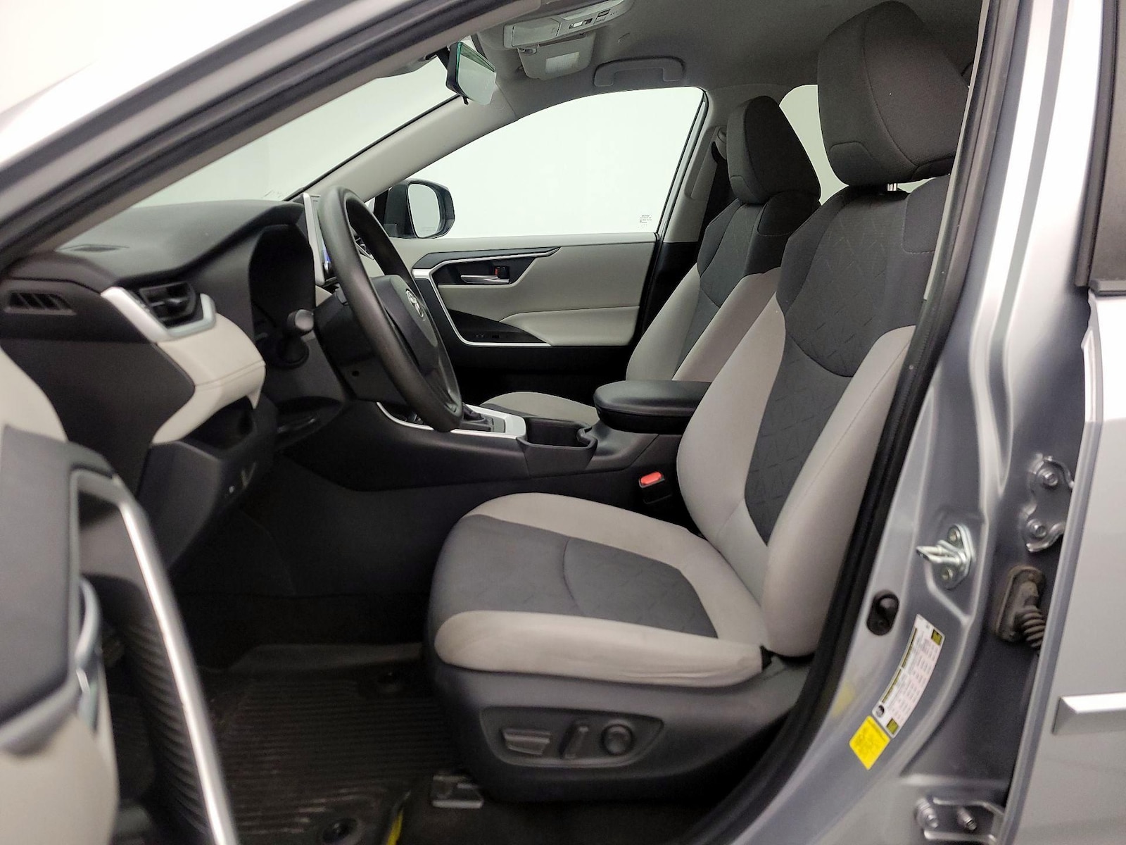Power Seat(s) & Side Airbags