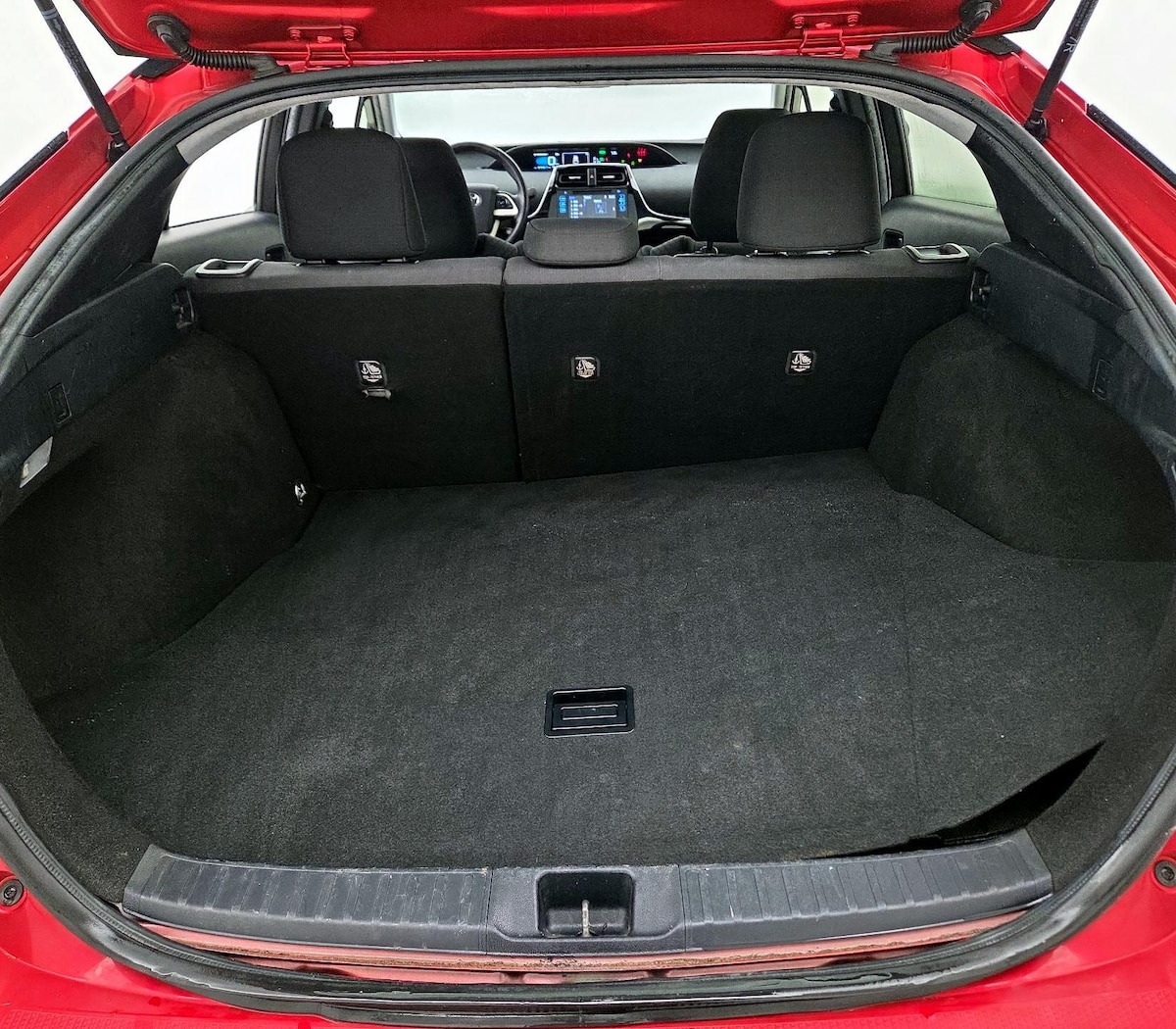 Trunk/Cargo (Seats Up)