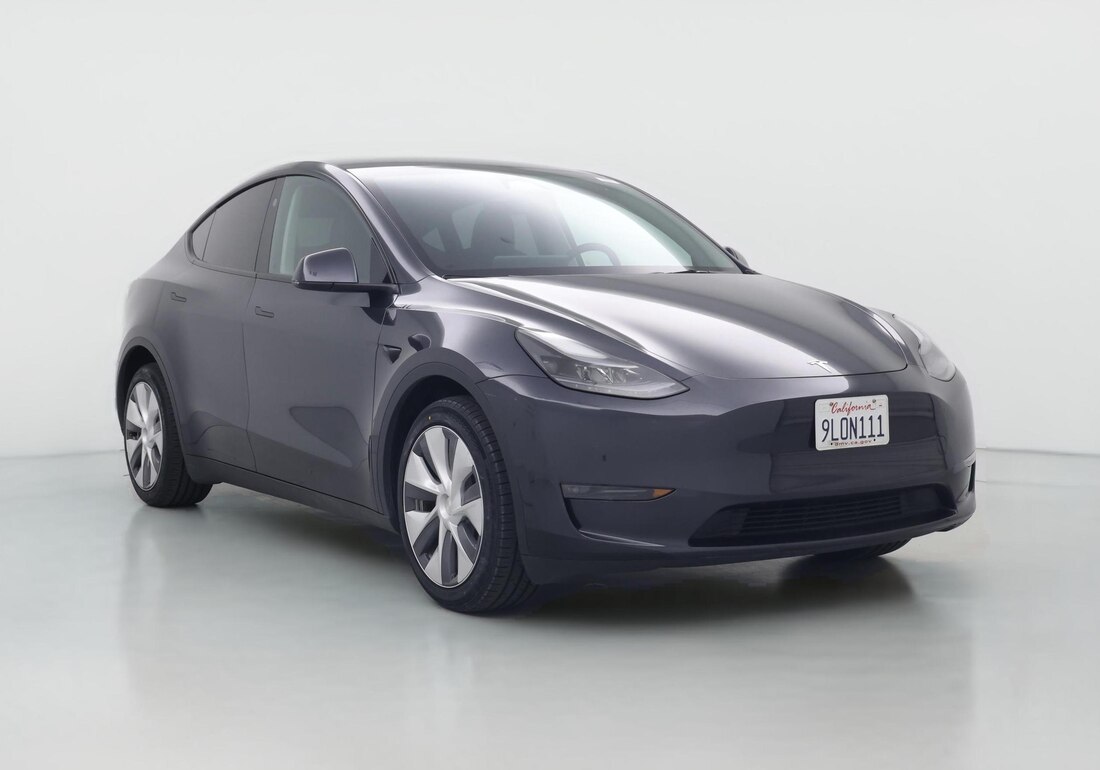 2024 Tesla Model Y Long Range All-Wheel Drive in Gray — CarMax photo