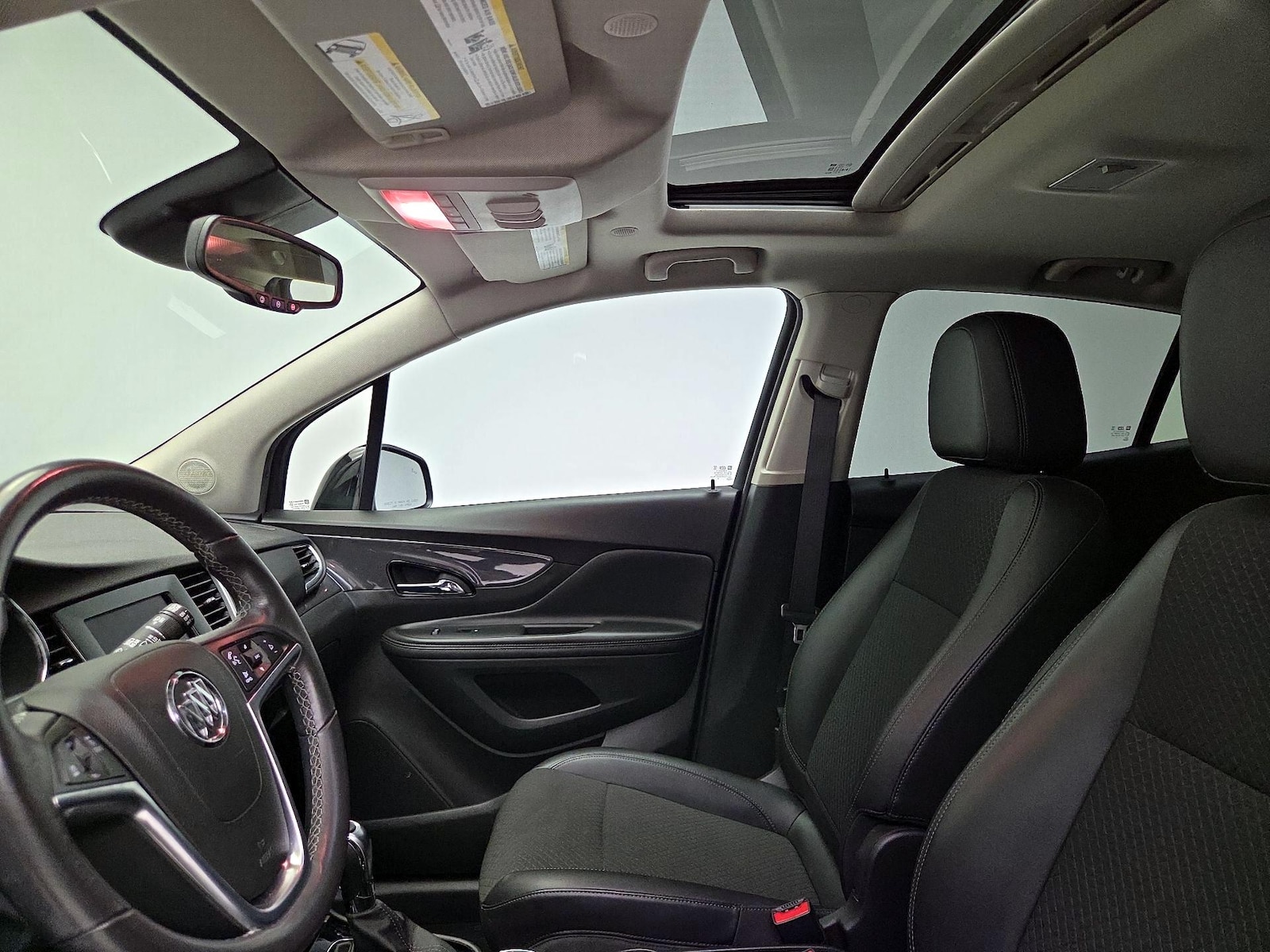 Sunroof(s) & Overhead Airbags