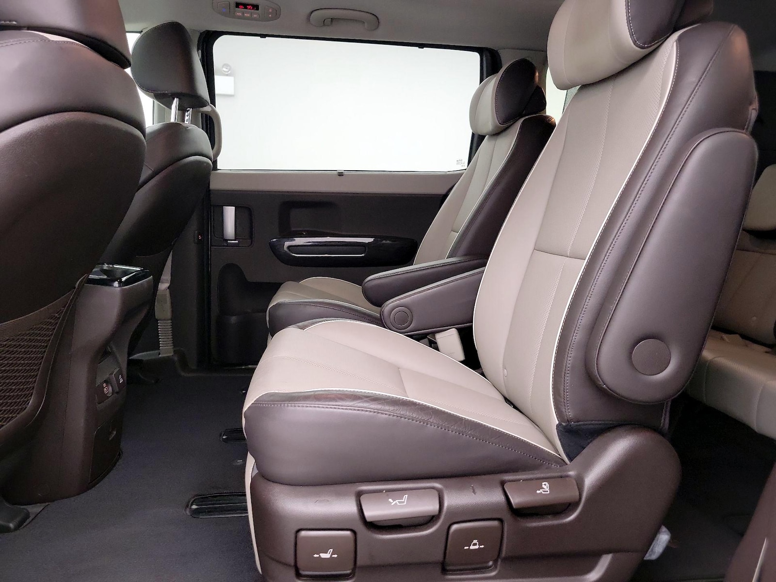 Rear Air Conditioning