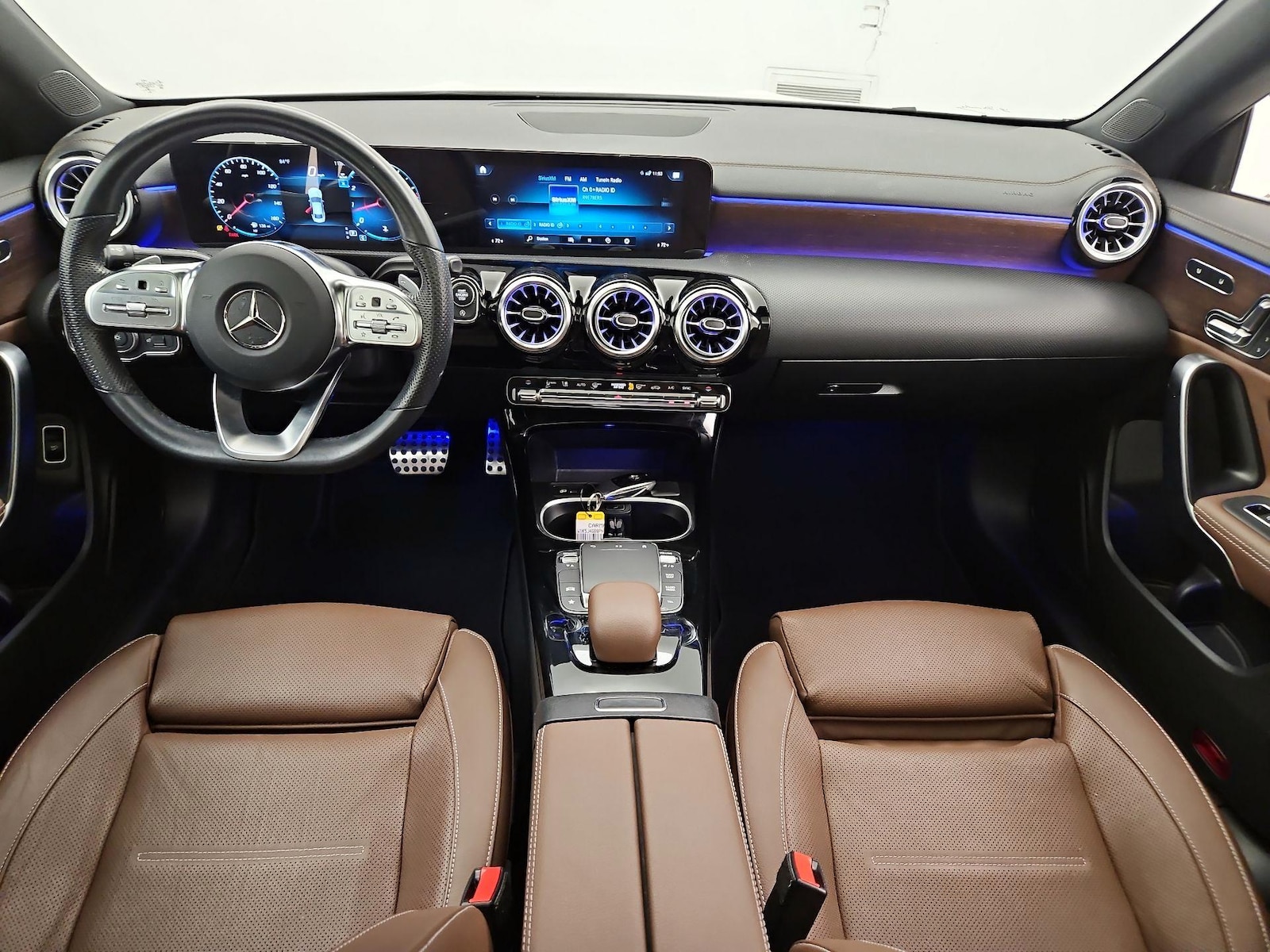 Apple CarPlay® & Android Auto™